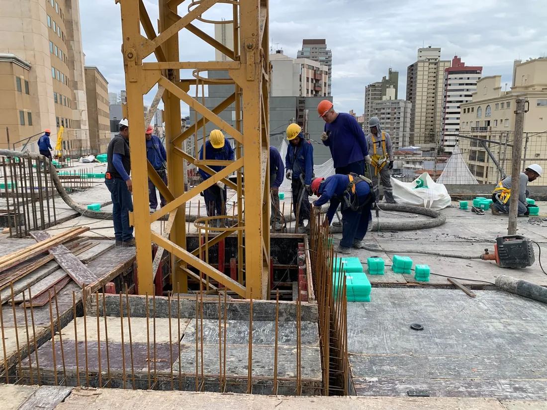 Obra do Magno Cambuí — foto 4